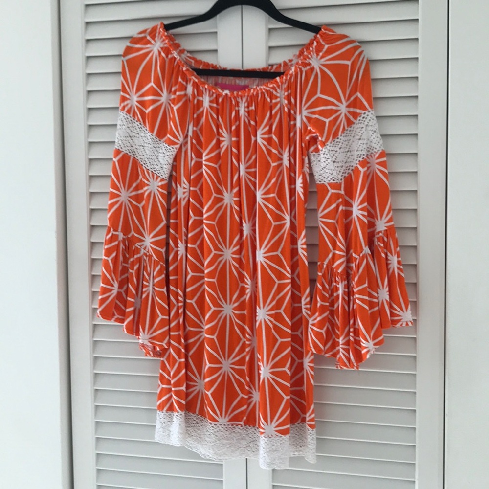 Macbeth Collection Off the Shoulder Fun Print